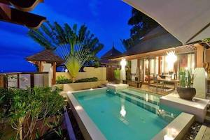 Große Villa mit Pool