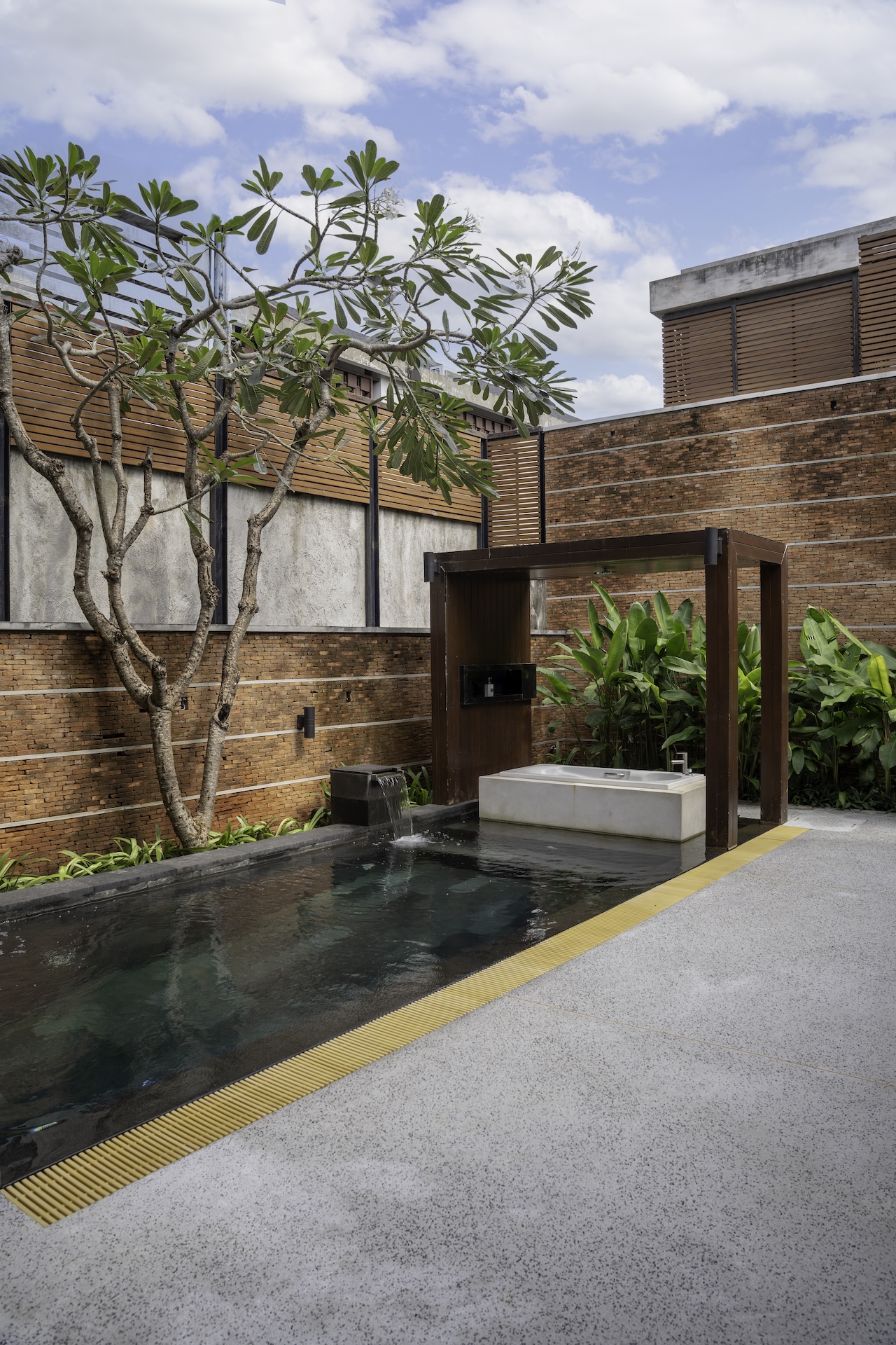 Two Bedroom Pool Residence ver 1