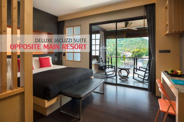 Deluxe Jacuzzi Suite